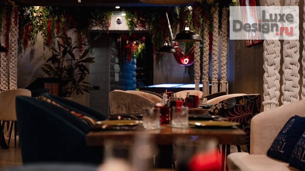 Дизайн интерьера кафе "Раковарня "Усы и Клешни"" (фото 4)