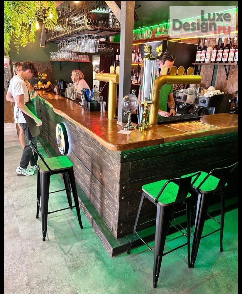 Дизайн интерьера кафе "Пивной бар "Берлога" г. Сочи" (фото 8)