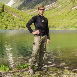 Дизайнер интерьера Нода Максим